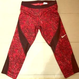 Nike Pro Workout leggings